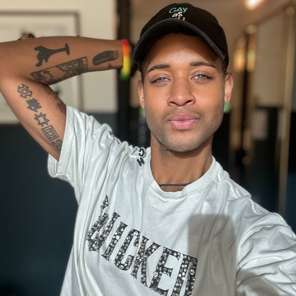 Meet your Posher, Rico - Picture 11 of 15